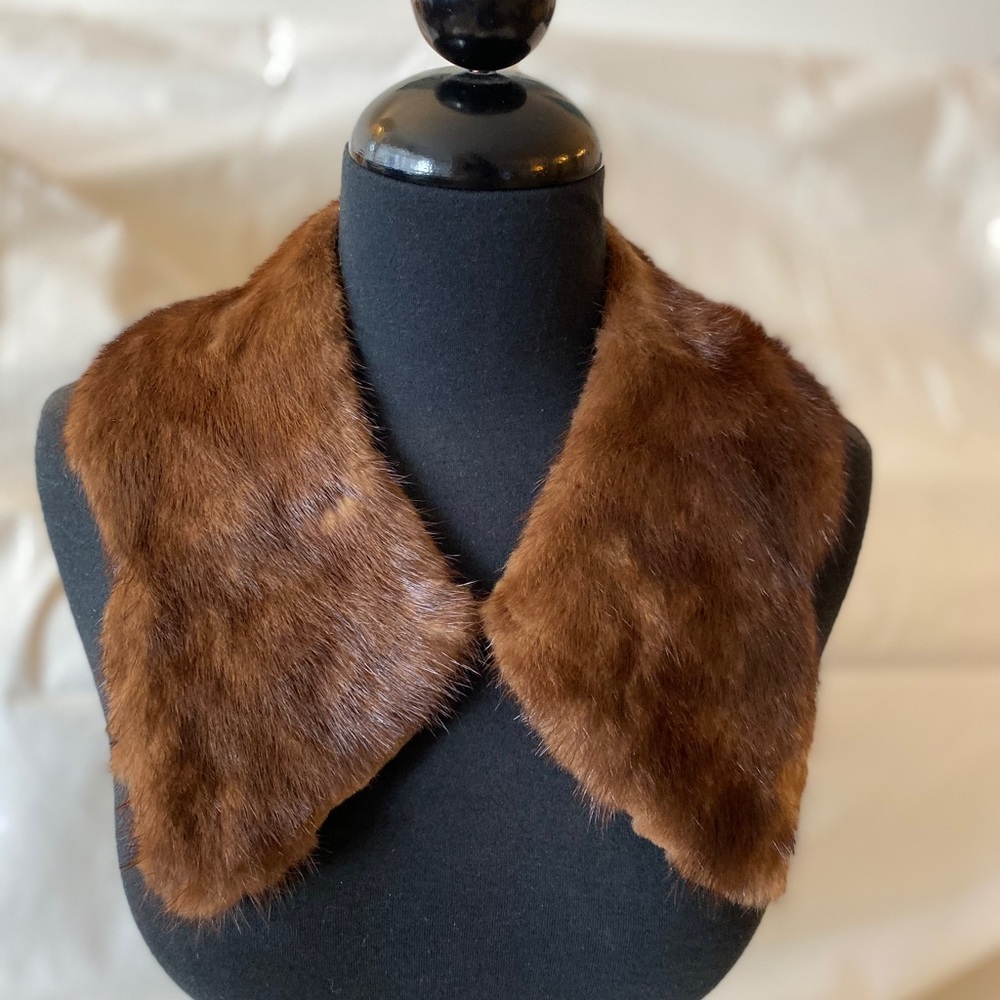 Vintage fur collar